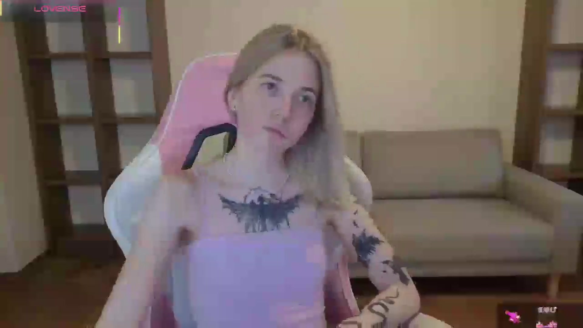 Gallery image thumbnail from Serphelia's myfreecams stream on, 05/19/2026, 18:44 image 6 of 20
