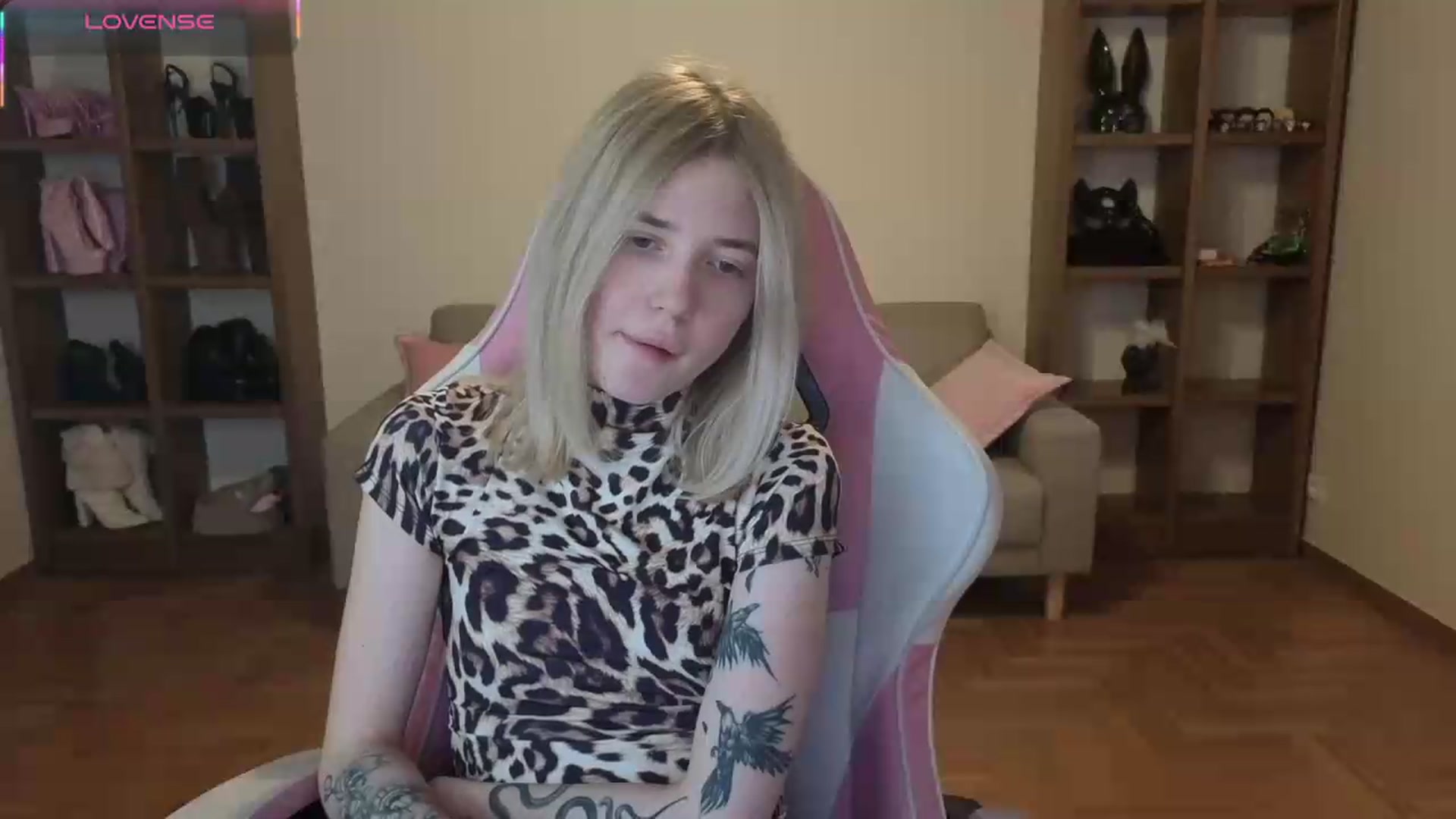 Gallery image thumbnail from Serphelia's myfreecams stream on, 05/20/2026, 18:07 image 10 of 20