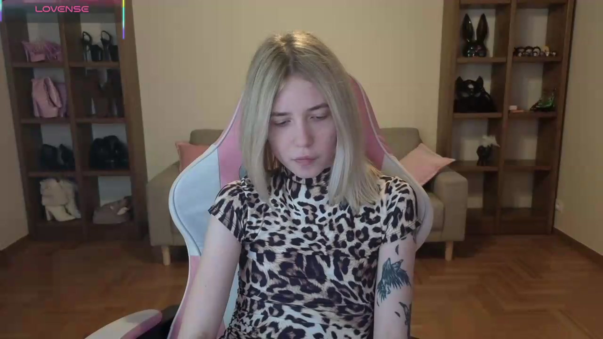 Gallery image thumbnail from Serphelia's myfreecams stream on, 05/20/2026, 18:07 image 19 of 20