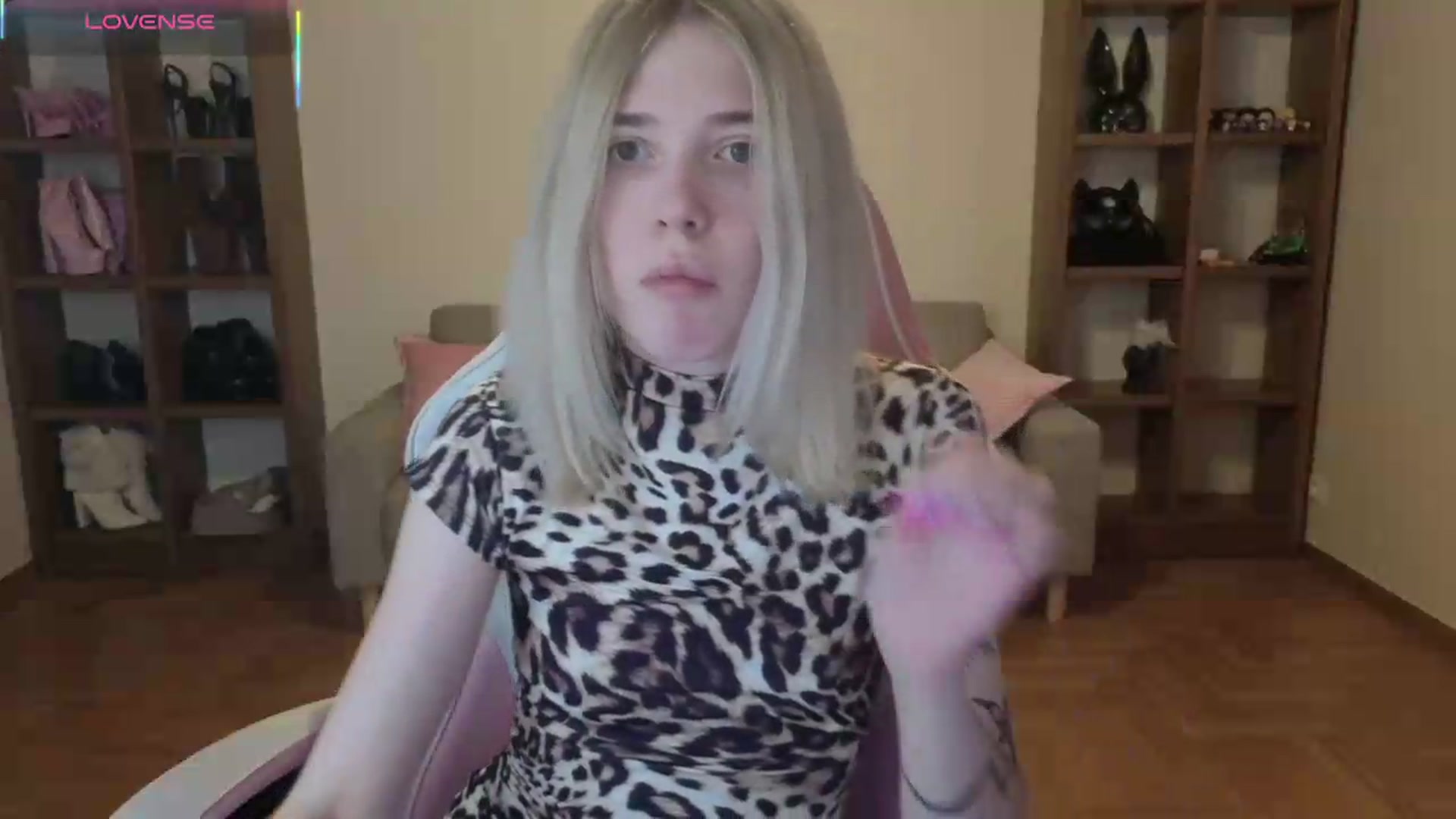 Gallery image thumbnail from Serphelia's myfreecams stream on, 05/20/2026, 18:07 image 2 of 20
