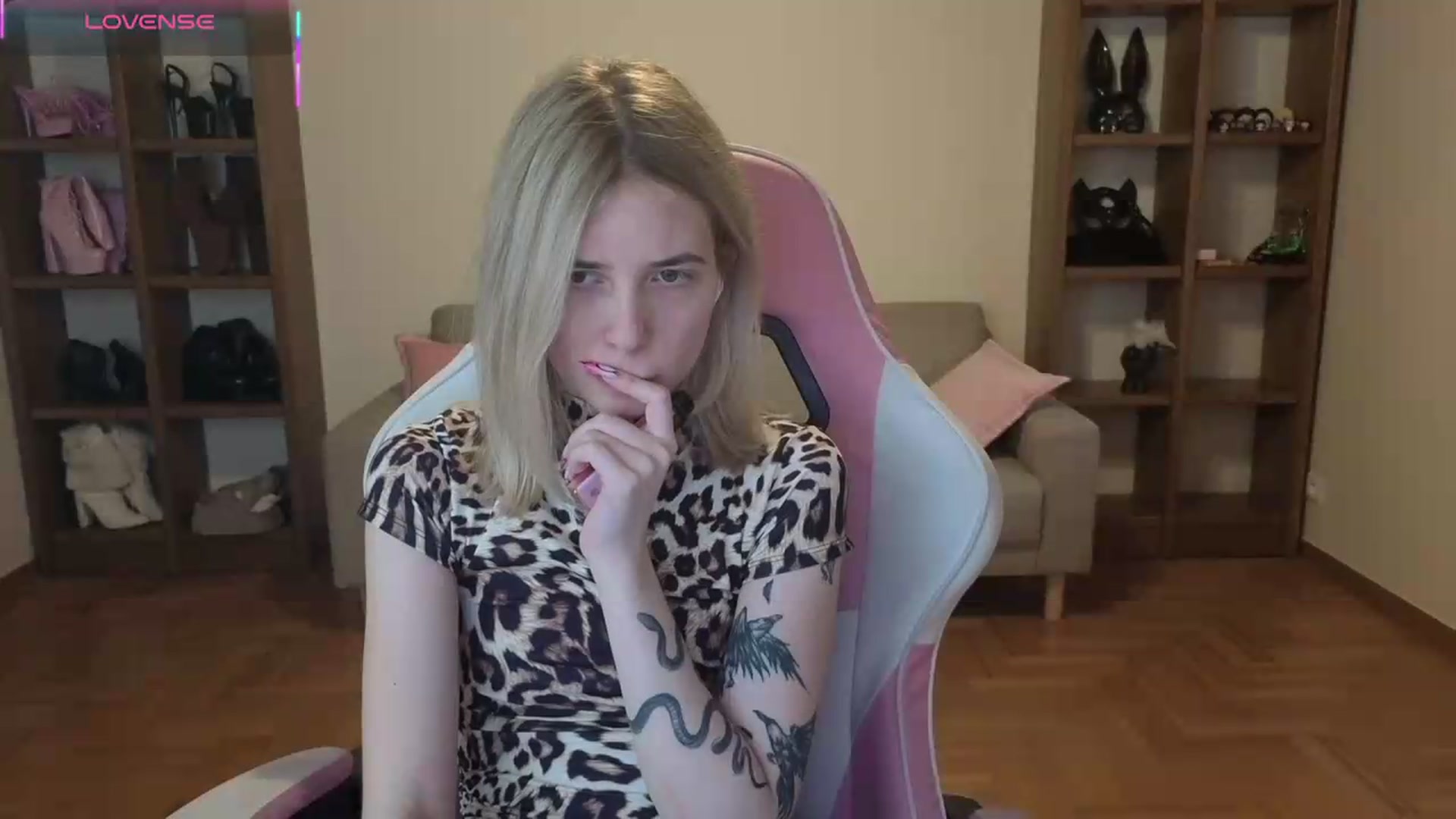 Gallery image thumbnail from Serphelia's myfreecams stream on, 05/20/2026, 18:07 image 12 of 20