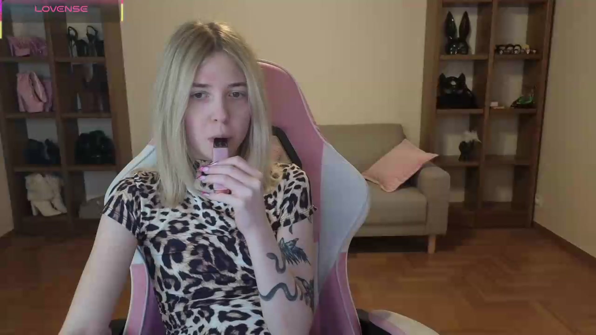 Gallery image thumbnail from Serphelia's myfreecams stream on, 05/20/2026, 18:07 image 9 of 20