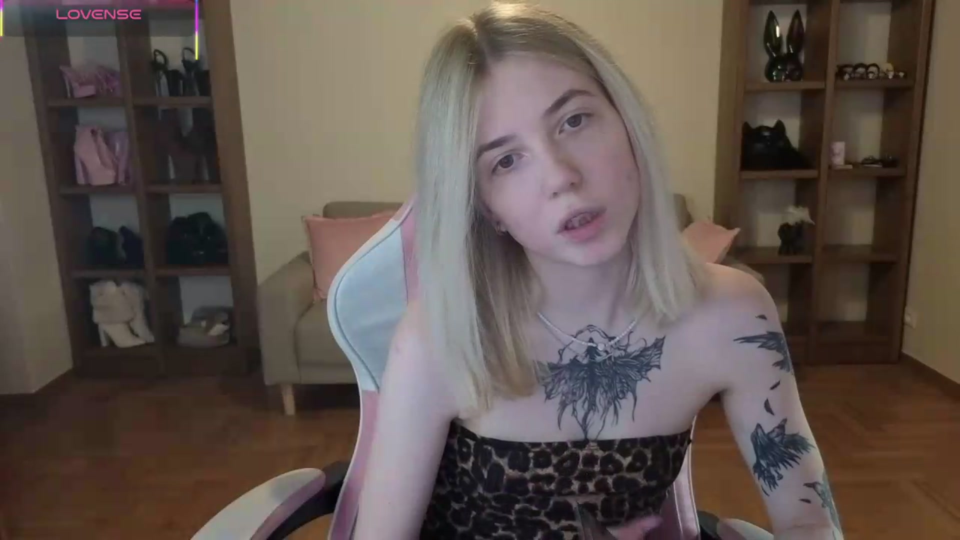 Gallery image thumbnail from Serphelia's myfreecams stream on, 05/24/2026, 17:27 image 18 of 20