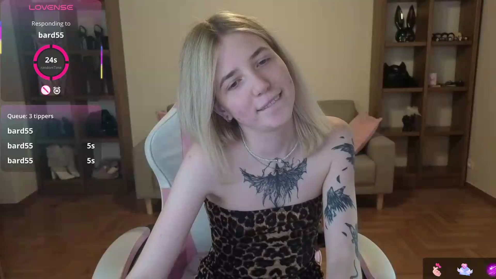 Gallery image thumbnail from Serphelia's myfreecams stream on, 05/24/2026, 17:27 image 16 of 20