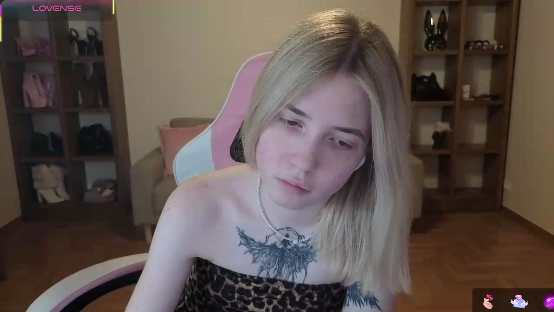 Gallery image thumbnail from Serphelia's myfreecams stream on, 05/24/2026, 21:57 image 13 of 20