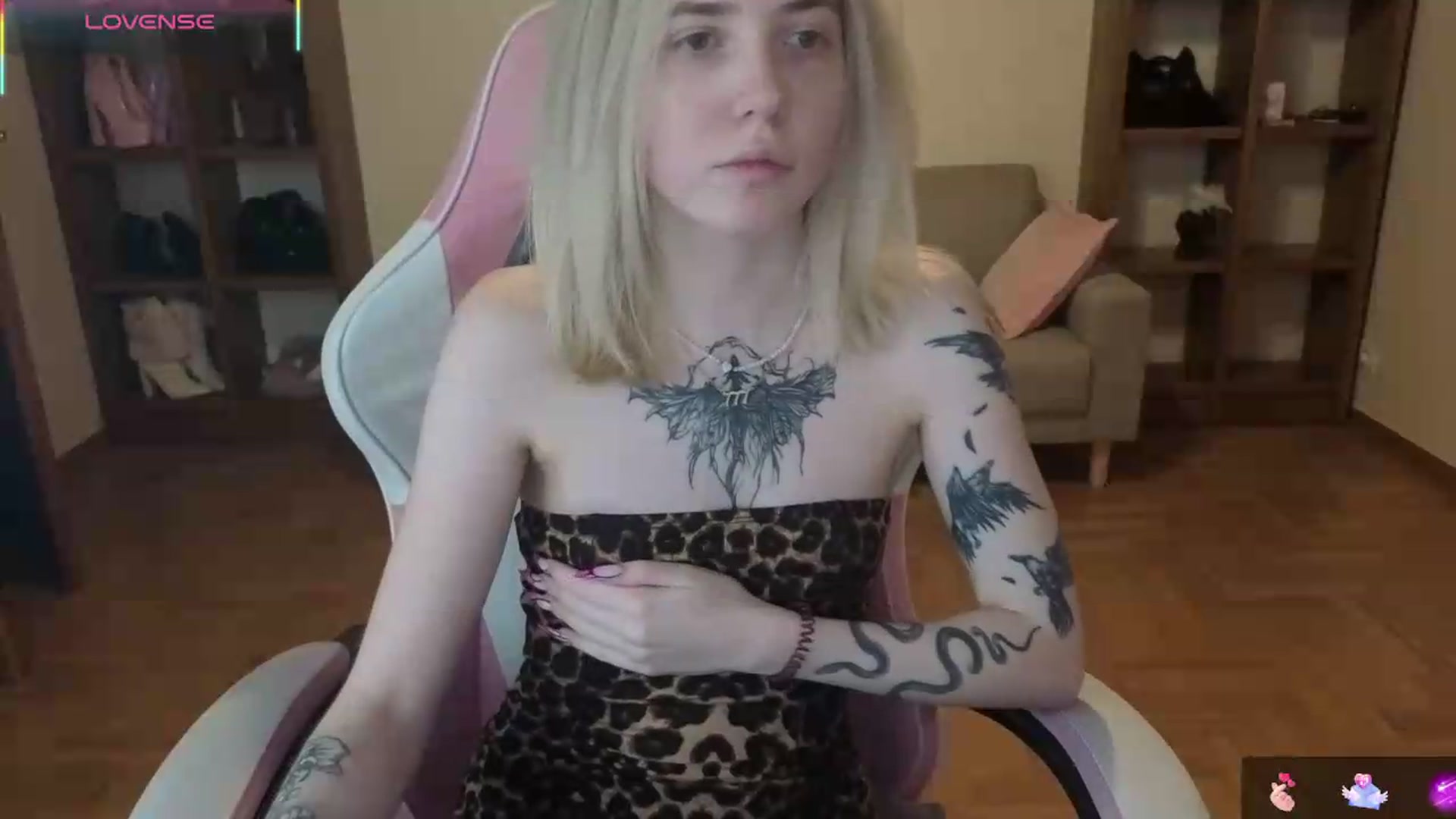 Gallery image thumbnail from Serphelia's myfreecams stream on, 05/24/2026, 21:57 image 2 of 20