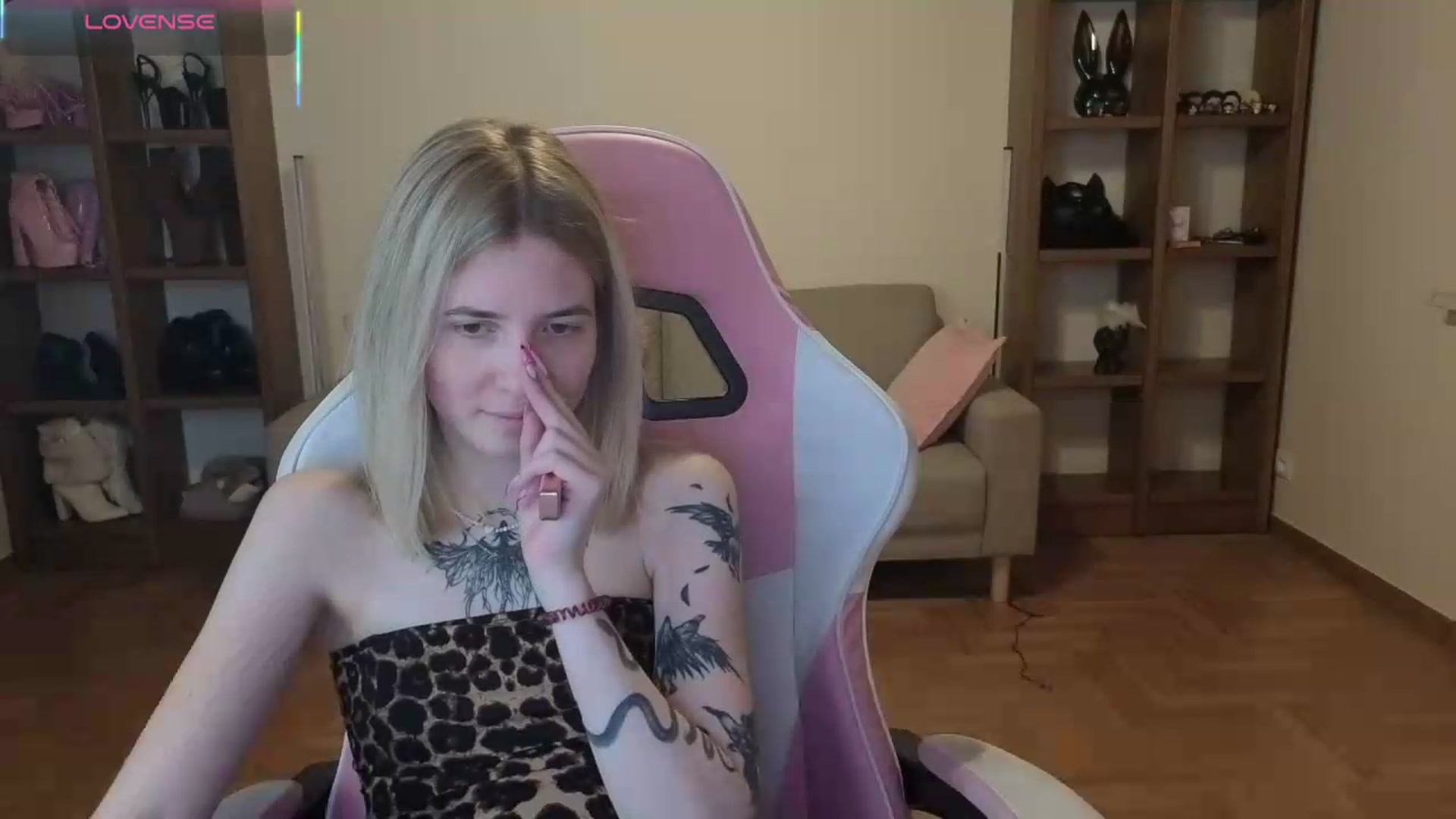 Gallery image thumbnail from Serphelia's myfreecams stream on, 05/24/2026, 21:57 image 15 of 20