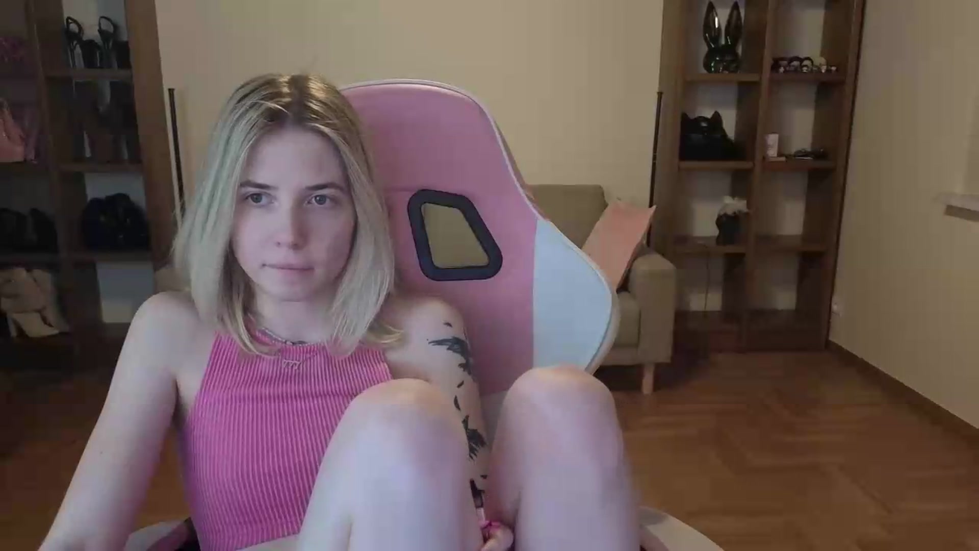 Gallery image thumbnail from Serphelia's myfreecams stream on, 05/26/2026, 24:00 image 19 of 20