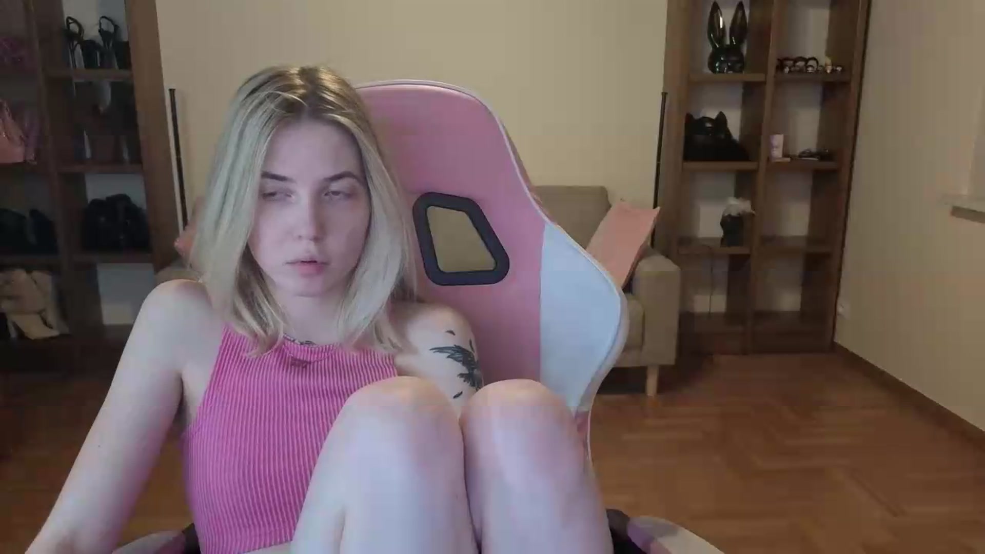 Gallery image thumbnail from Serphelia's myfreecams stream on, 05/26/2026, 24:00 image 18 of 20