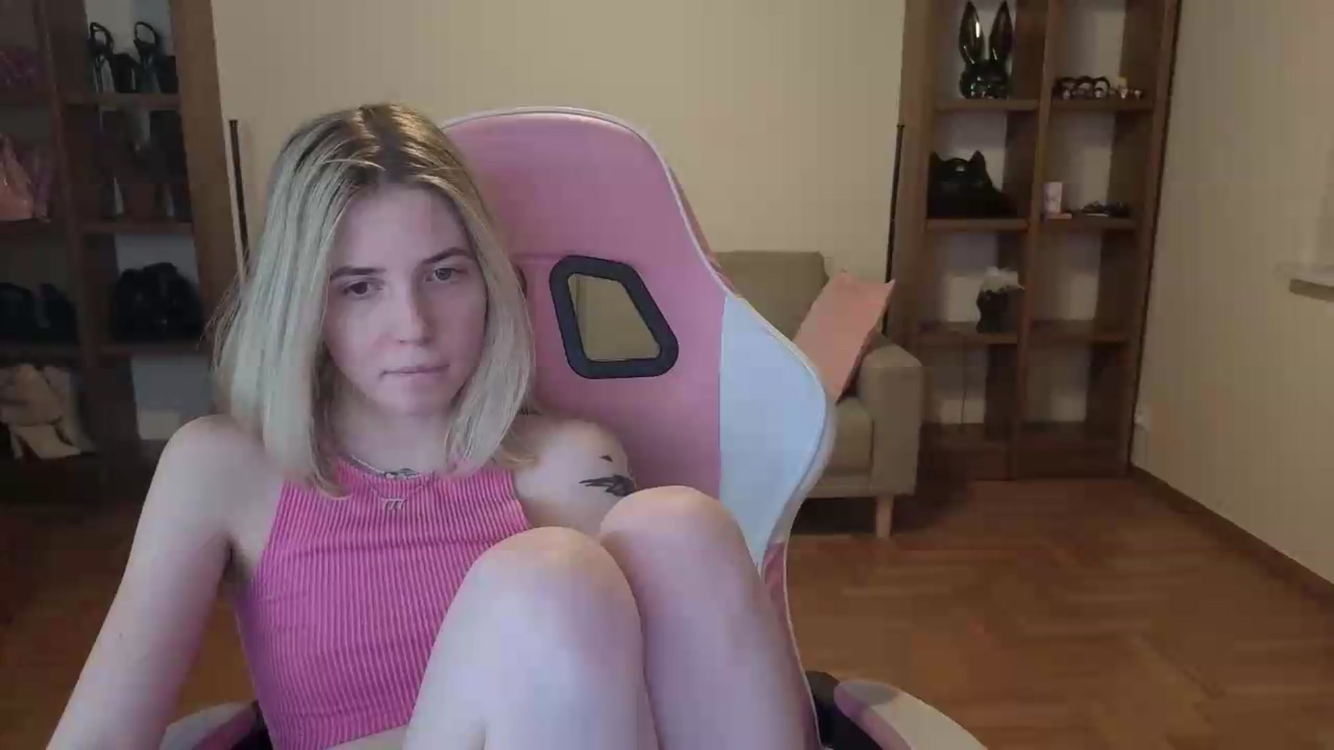Gallery image thumbnail from Serphelia's myfreecams stream on, 05/26/2026, 24:00 image 20 of 20