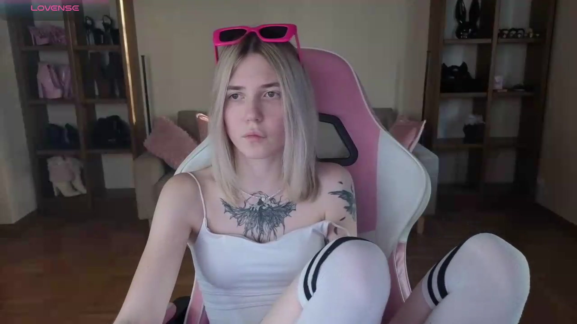 Gallery image thumbnail from Serphelia's myfreecams stream on, 05/26/2026, 20:48 image 5 of 20