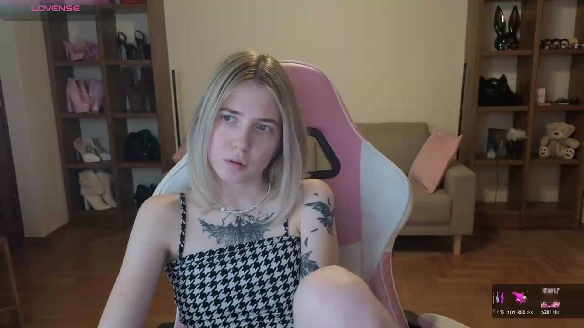 Gallery image thumbnail from Serphelia's myfreecams stream on, 05/27/2026, 19:55 image 7 of 20