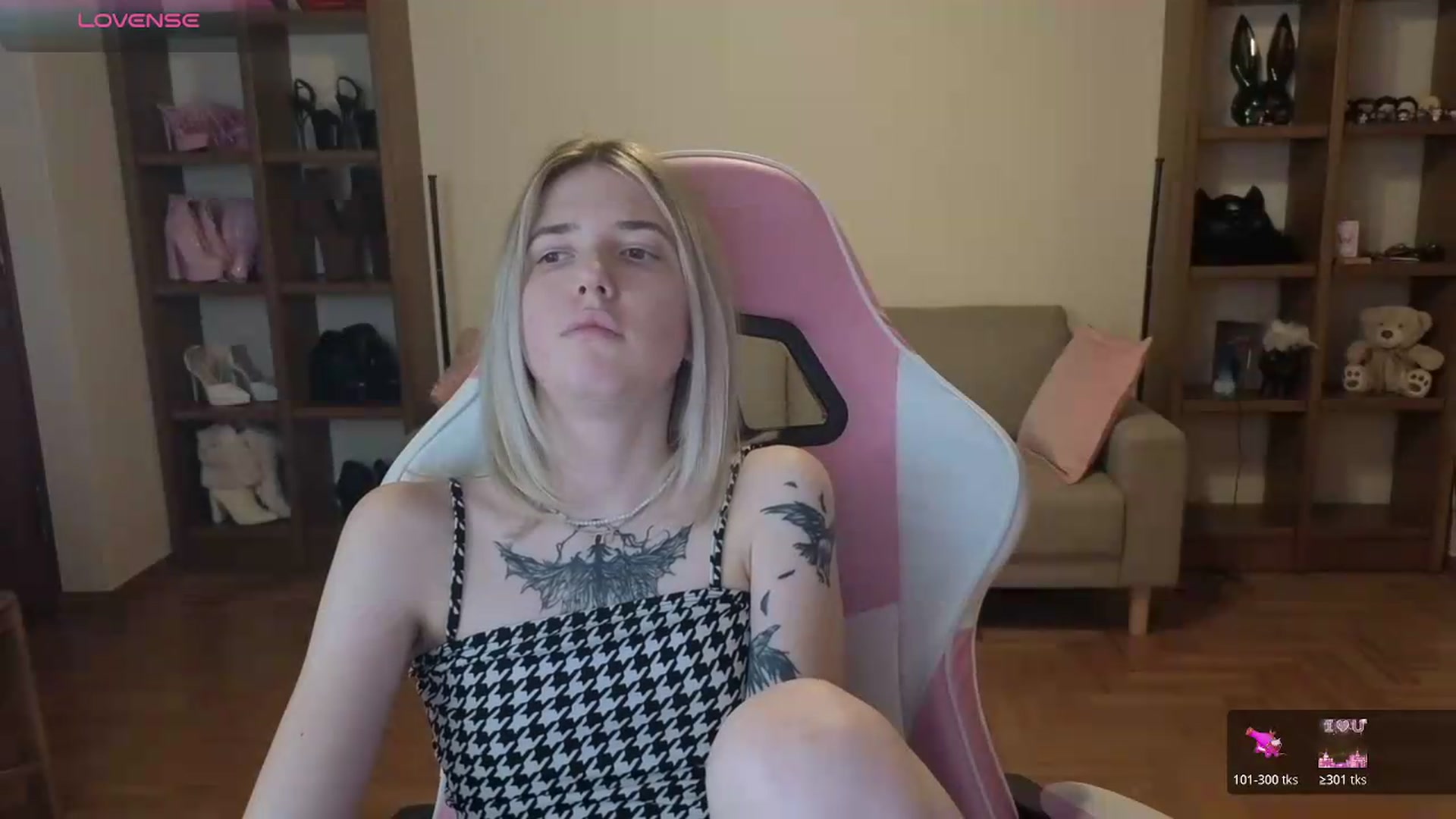 Gallery image thumbnail from Serphelia's myfreecams stream on, 05/27/2026, 19:55 image 6 of 20