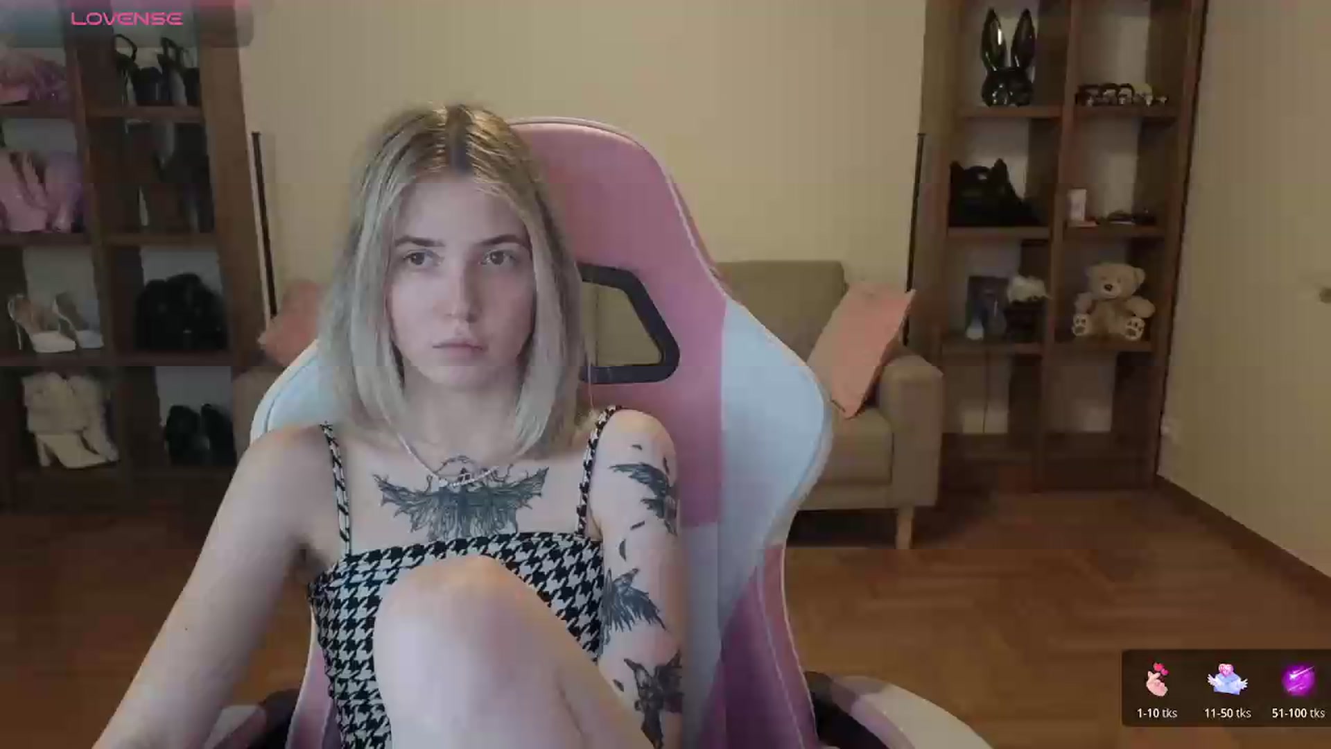 Gallery image thumbnail from Serphelia's myfreecams stream on, 05/27/2026, 21:06 image 1 of 20