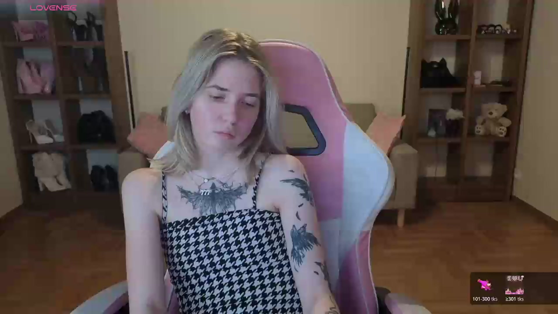 Gallery image thumbnail from Serphelia's myfreecams stream on, 05/28/2026, 24:06 image 19 of 20