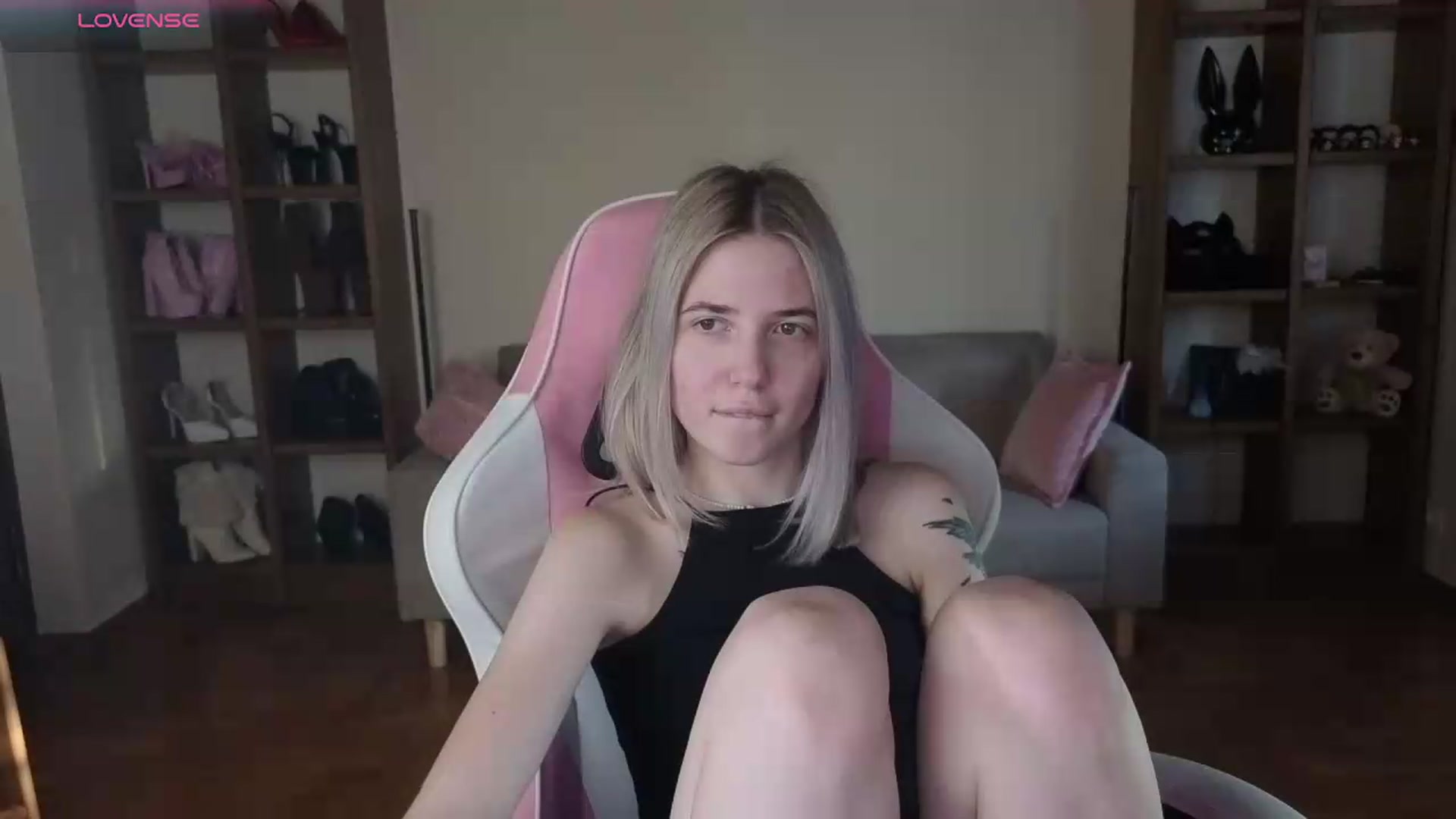 Gallery image thumbnail from Serphelia's myfreecams stream on, 05/28/2026, 20:18 image 4 of 20