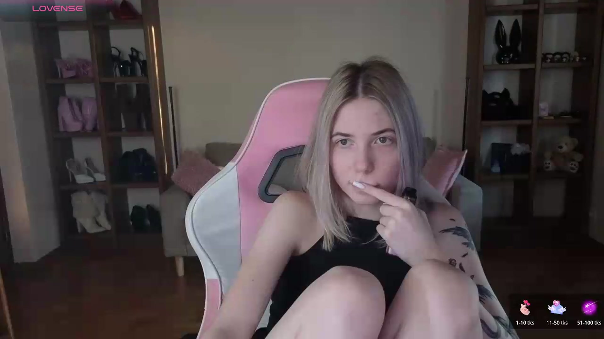 Gallery image thumbnail from Serphelia's myfreecams stream on, 05/28/2026, 20:18 image 7 of 20