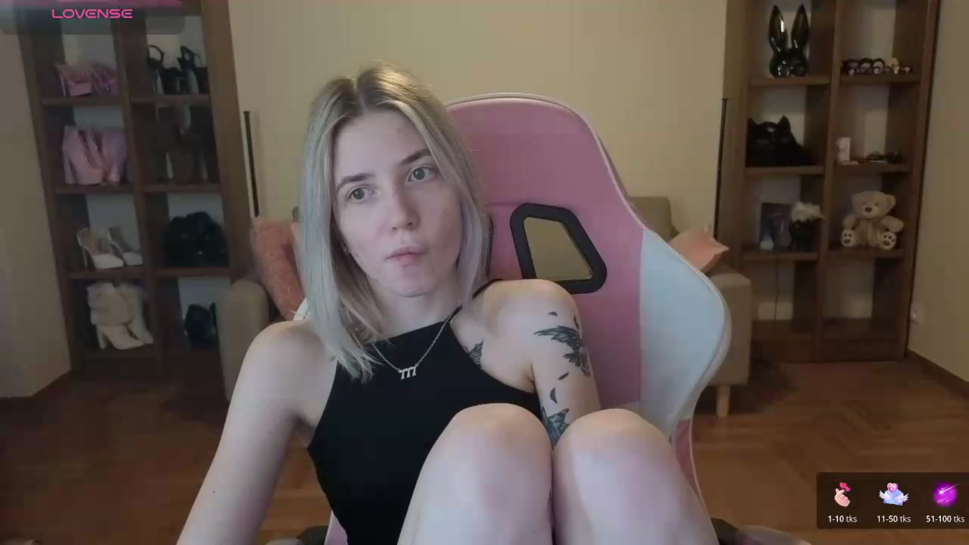 Gallery image thumbnail from Serphelia's myfreecams stream on, 05/28/2026, 23:52 image 7 of 20