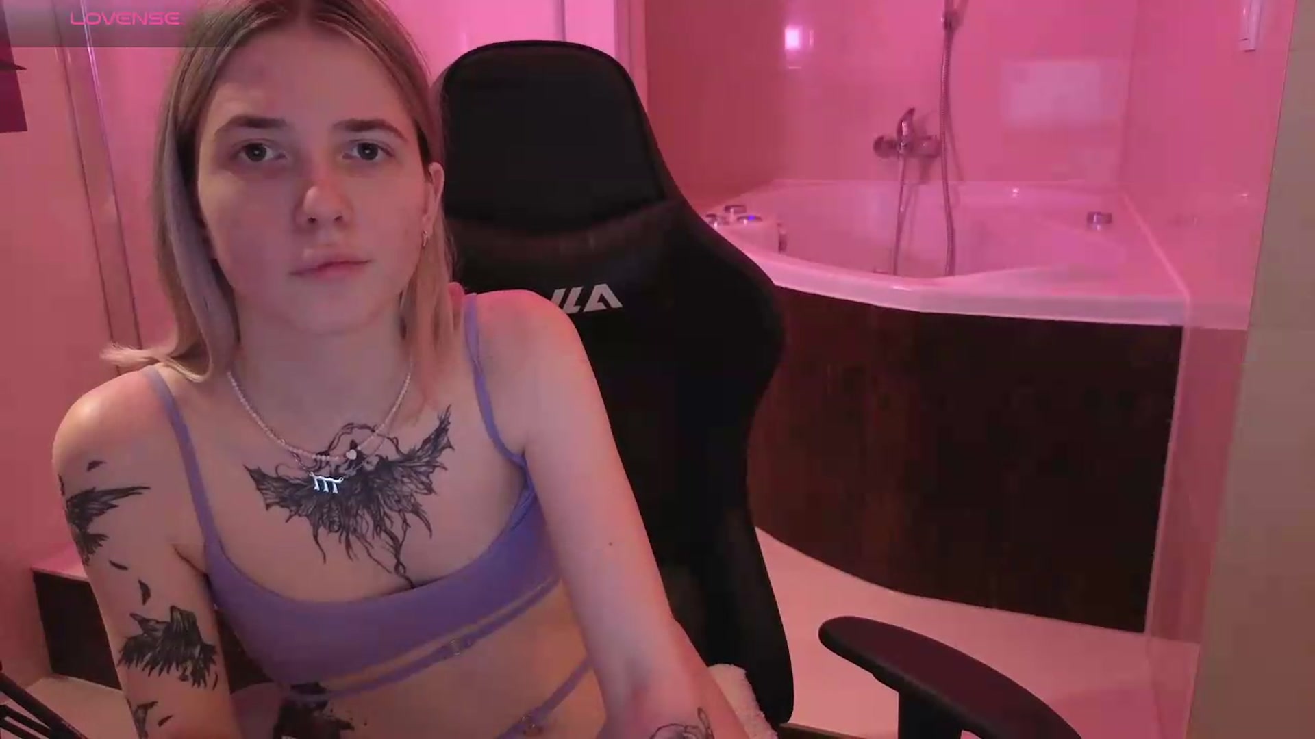 Gallery image thumbnail from Serphelia's myfreecams stream on, 05/29/2026, 18:54 image 14 of 20