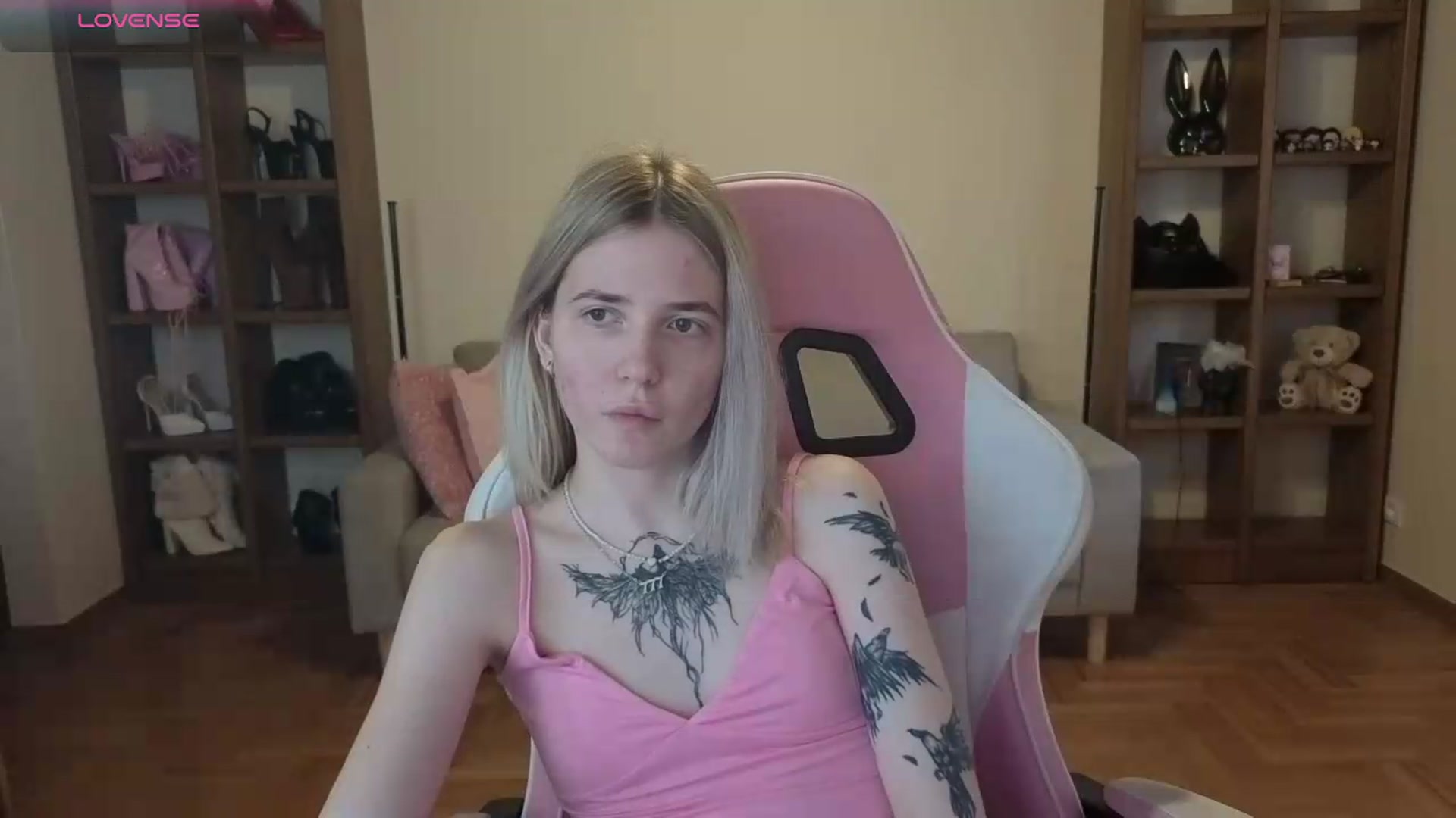 Gallery image thumbnail from Serphelia's myfreecams stream on, 05/30/2026, 17:23 image 11 of 20