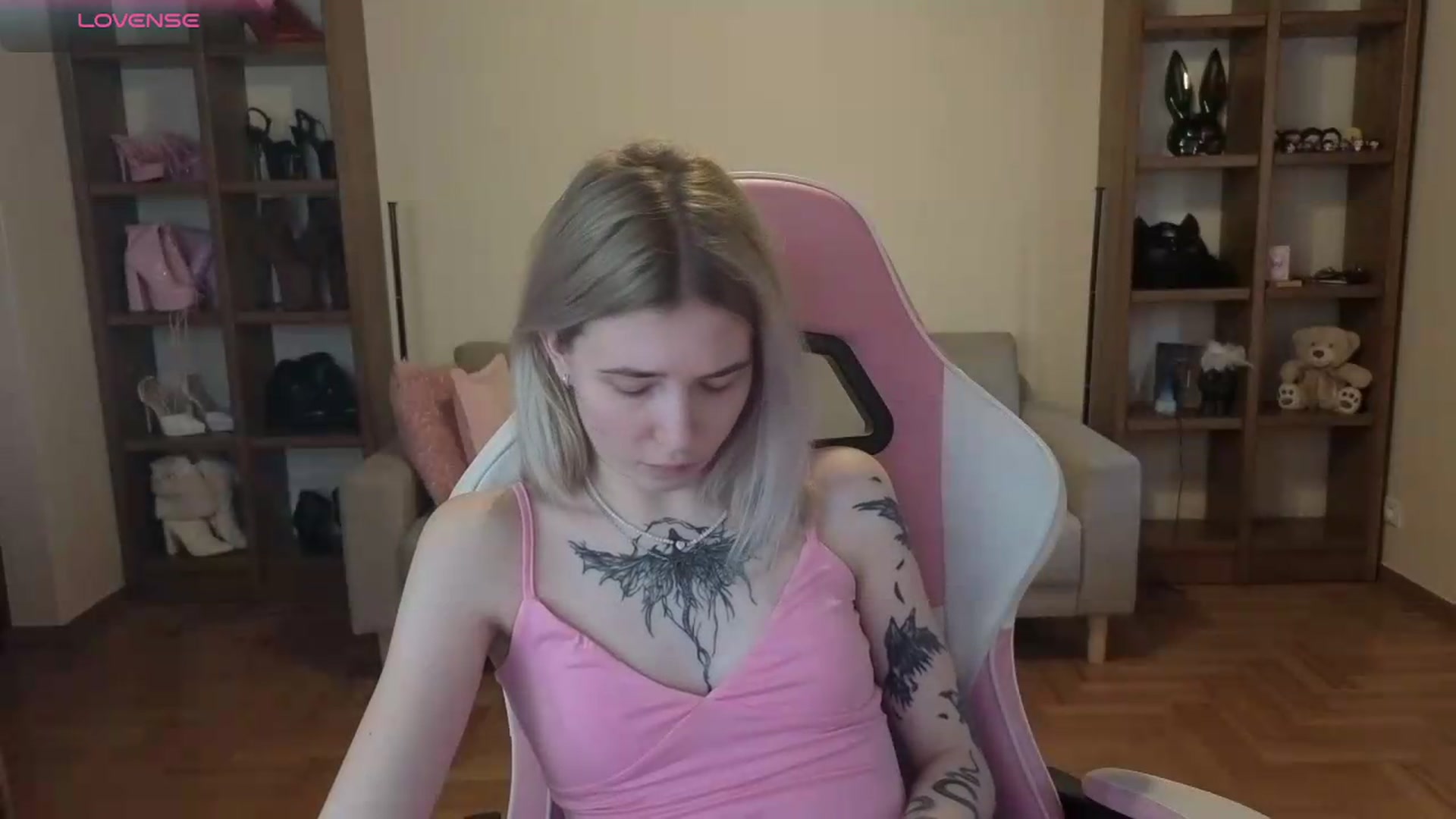 Gallery image thumbnail from Serphelia's myfreecams stream on, 05/30/2026, 17:23 image 9 of 20
