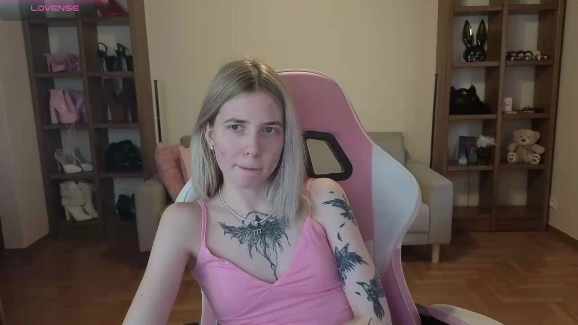 Gallery image thumbnail from Serphelia's myfreecams stream on, 05/30/2026, 17:23 image 10 of 20