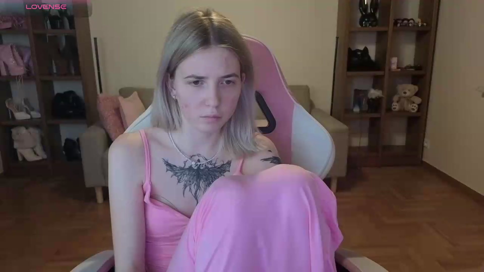 Gallery image thumbnail from Serphelia's myfreecams stream on, 05/30/2026, 21:09 image 12 of 20