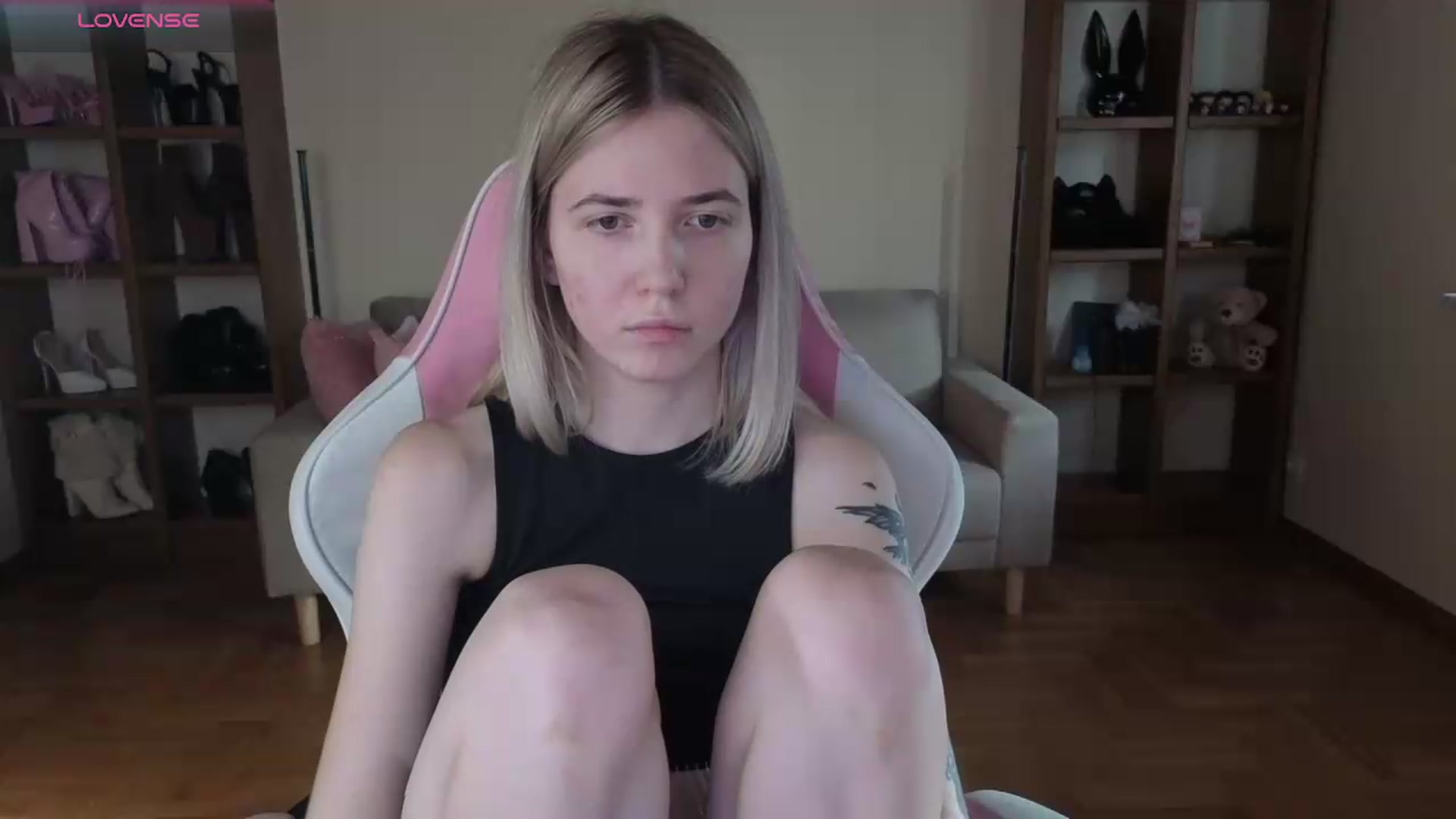 Gallery image thumbnail from Serphelia's myfreecams stream on, 06/01/2026, 17:10 image 10 of 20
