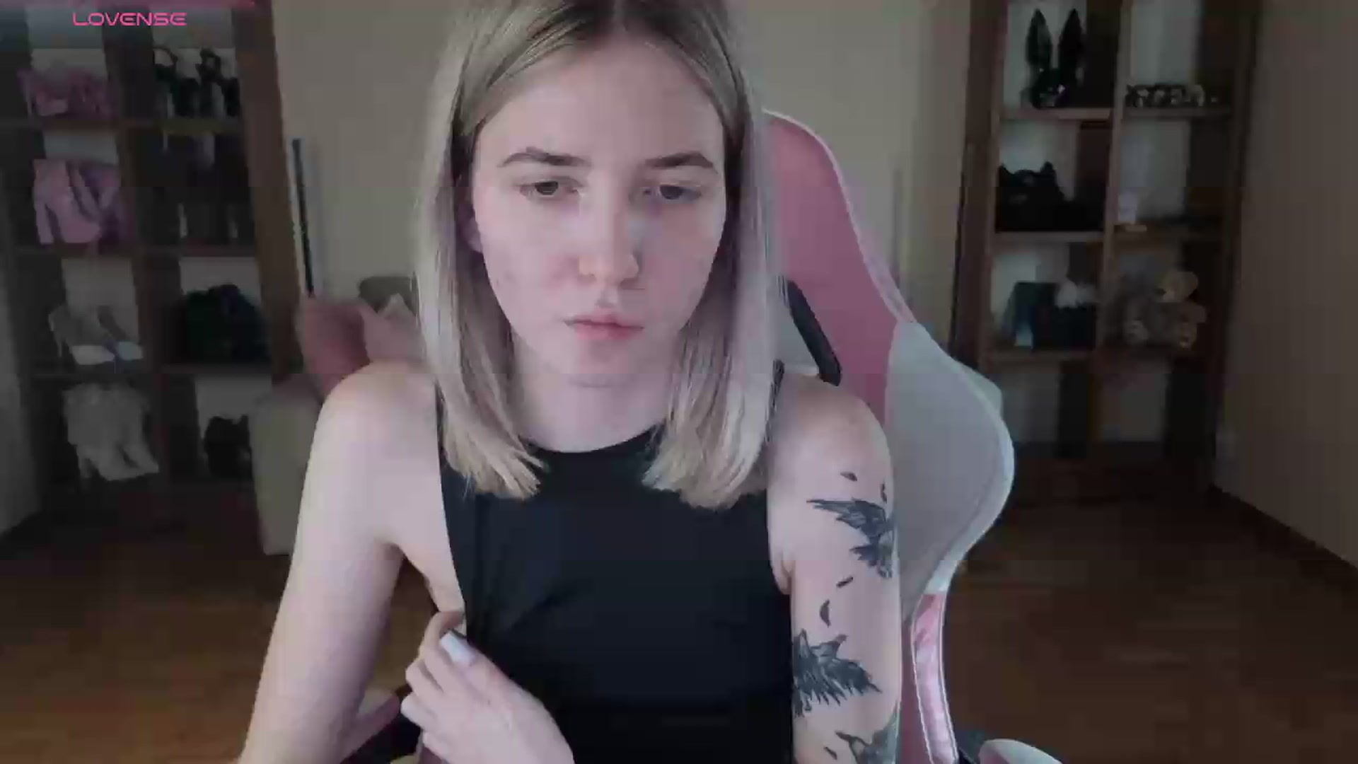 Gallery image thumbnail from Serphelia's myfreecams stream on, 06/01/2026, 17:10 image 4 of 20