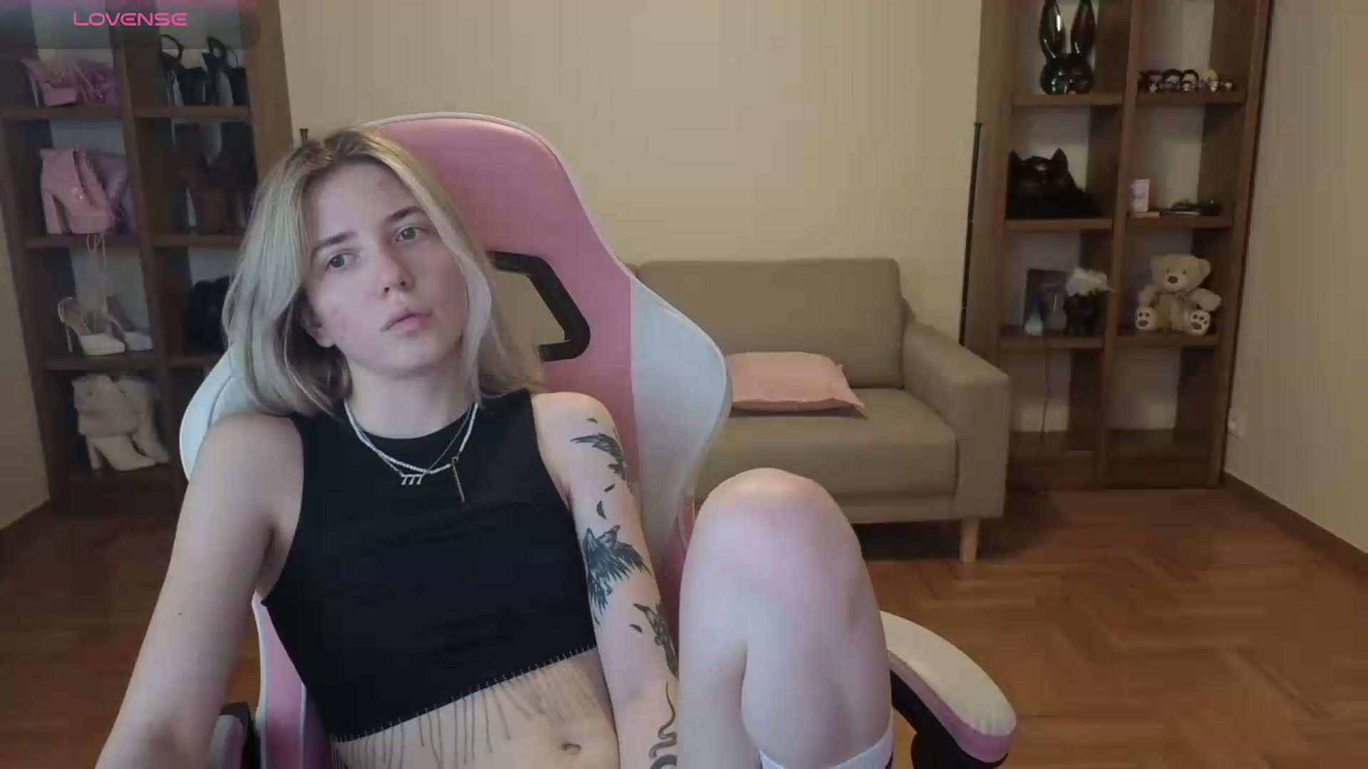 Gallery image thumbnail from Serphelia's myfreecams stream on, 06/01/2026, 18:58 image 9 of 20