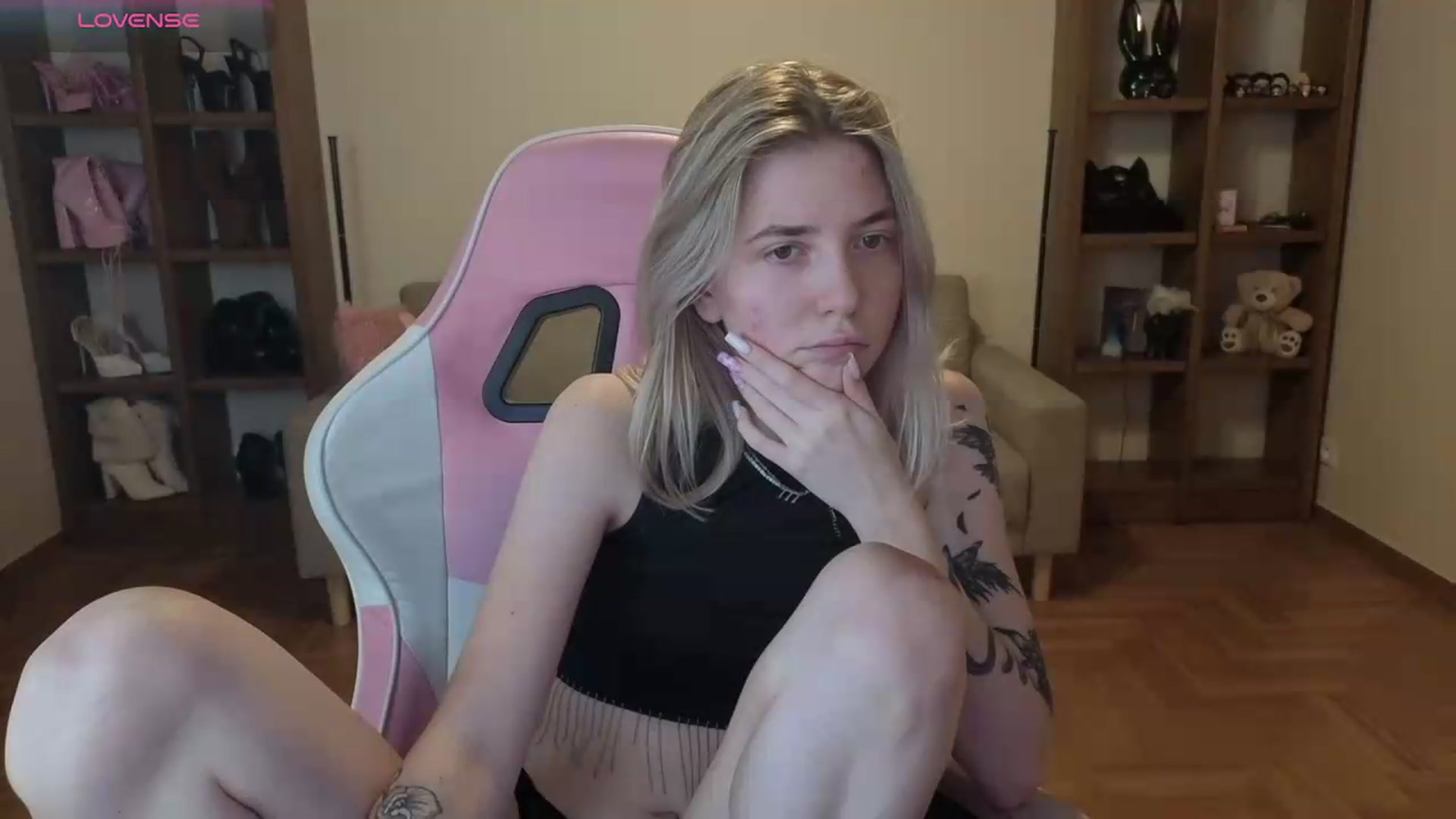 Gallery image thumbnail from Serphelia's myfreecams stream on, 06/01/2026, 18:58 image 13 of 20