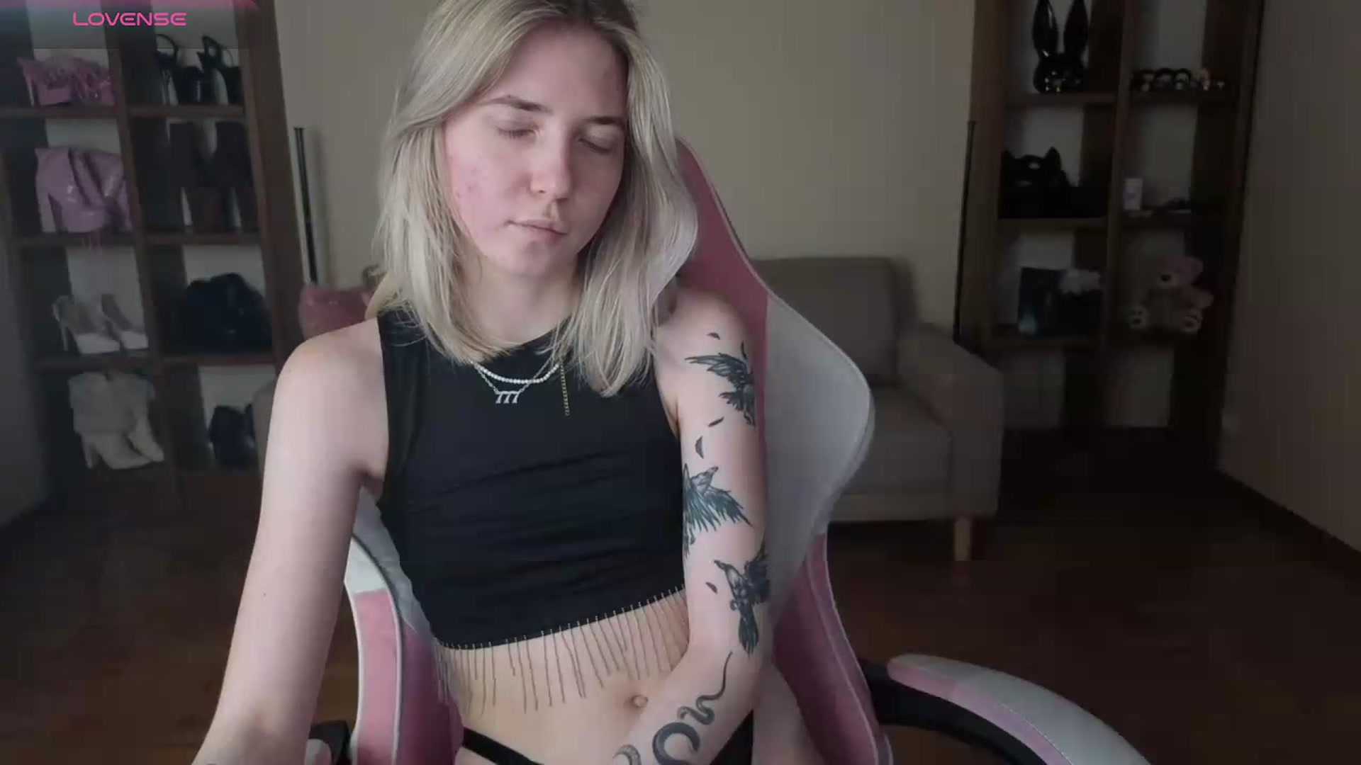 Gallery image thumbnail from Serphelia's myfreecams stream on, 06/01/2026, 18:58 image 4 of 20