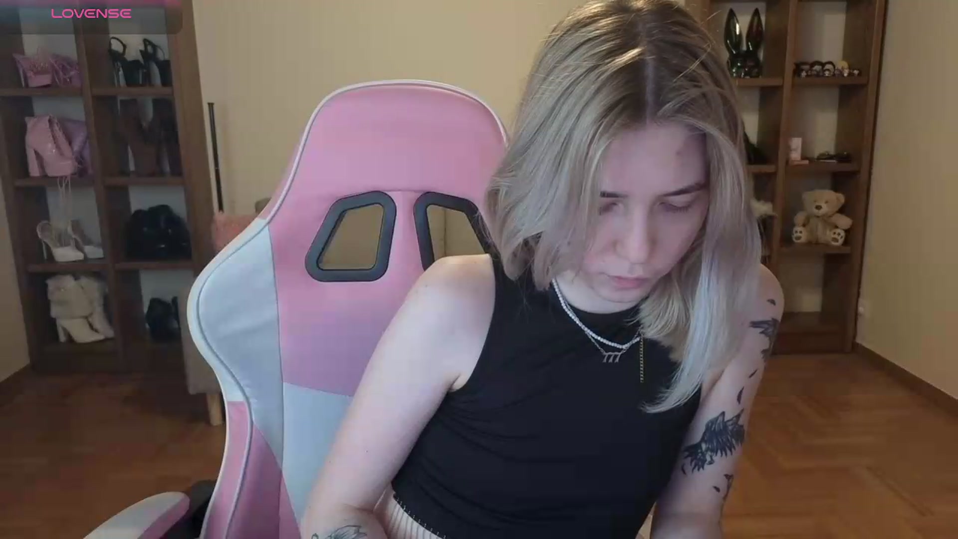 Gallery image thumbnail from Serphelia's myfreecams stream on, 06/01/2026, 18:58 image 16 of 20