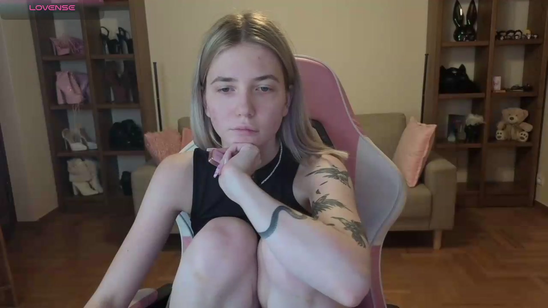 Gallery image thumbnail from Serphelia's myfreecams stream on, 06/01/2026, 23:04 image 13 of 20