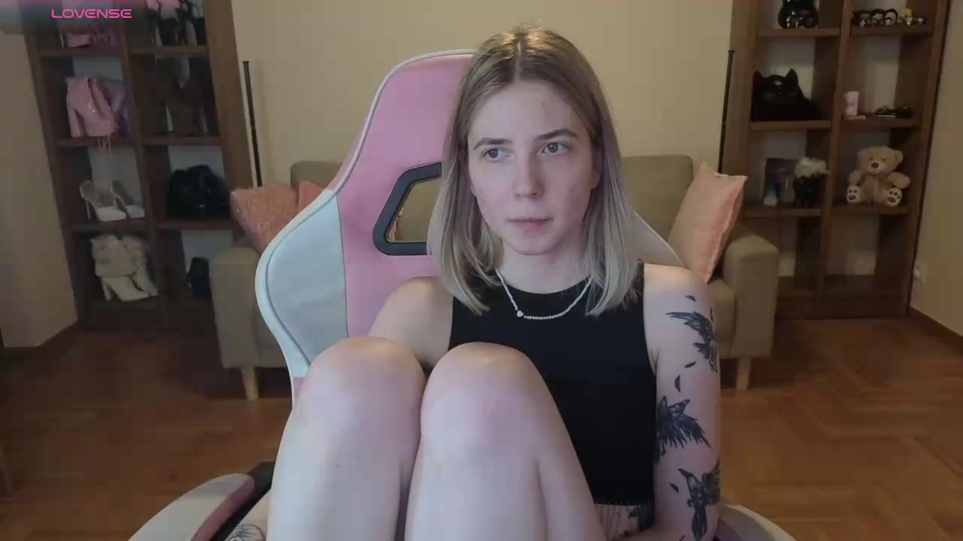 Gallery image thumbnail from Serphelia's myfreecams stream on, 06/01/2026, 23:04 image 10 of 20