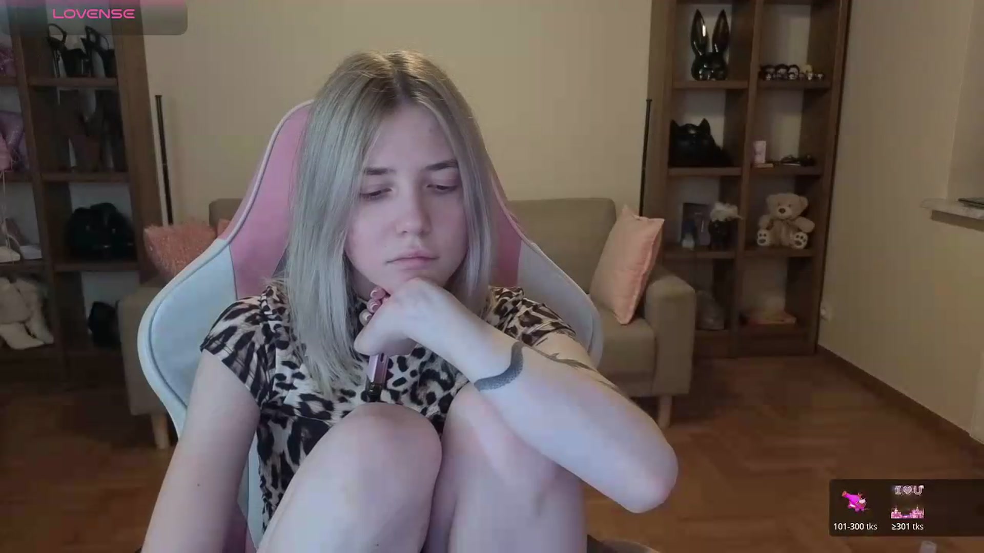 Gallery image thumbnail from Serphelia's myfreecams stream on, 06/02/2026, 22:21 image 3 of 20