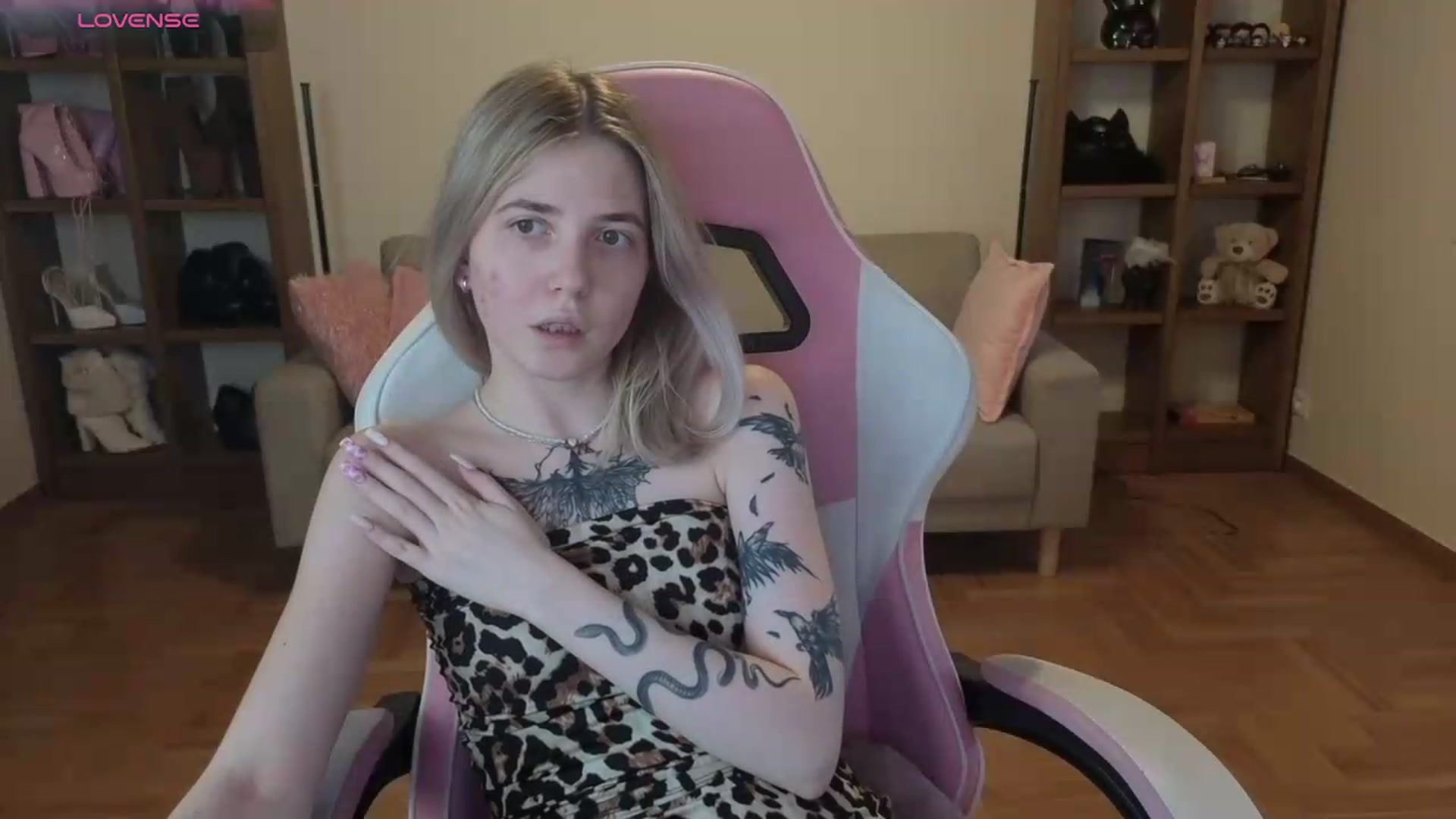 Gallery image thumbnail from Serphelia's myfreecams stream on, 06/03/2026, 14:29 image 17 of 20