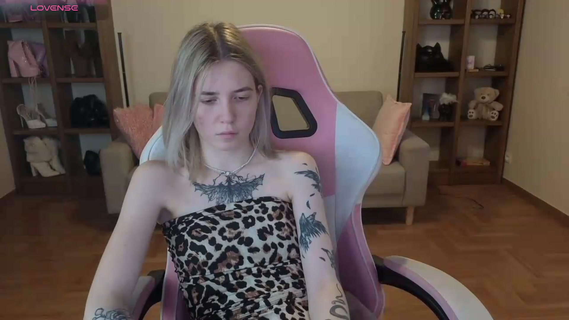 Gallery image thumbnail from Serphelia's myfreecams stream on, 06/03/2026, 14:29 image 16 of 20