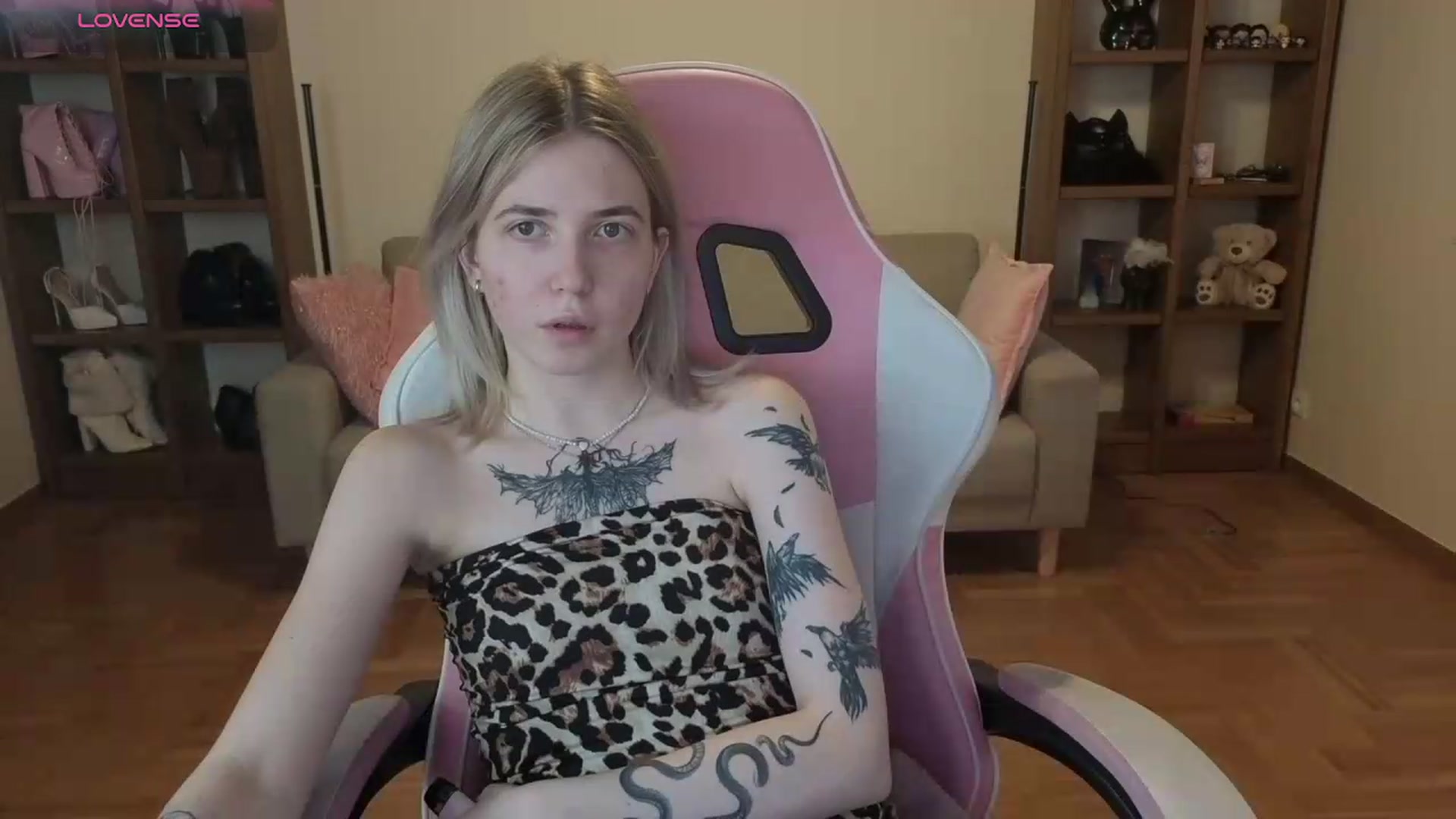 Gallery image thumbnail from Serphelia's myfreecams stream on, 06/03/2026, 14:29 image 9 of 20