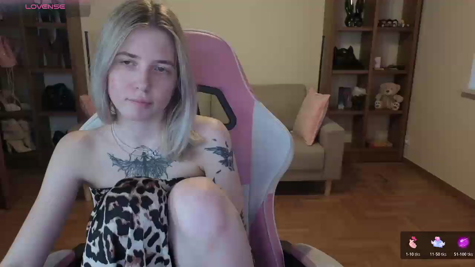 Gallery image thumbnail from Serphelia's myfreecams stream on, 06/03/2026, 20:32 image 1 of 20
