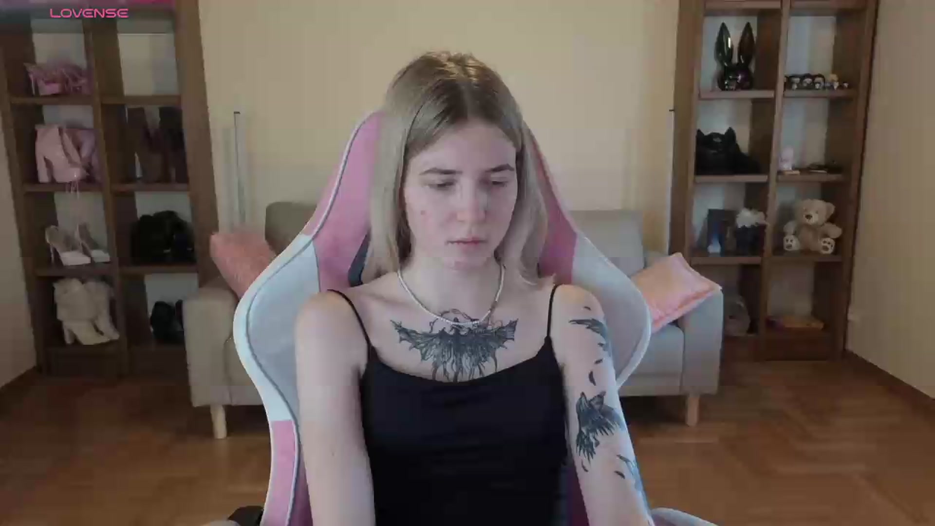 Gallery image thumbnail from Serphelia's myfreecams stream on, 06/08/2026, 18:54 image 1 of 20