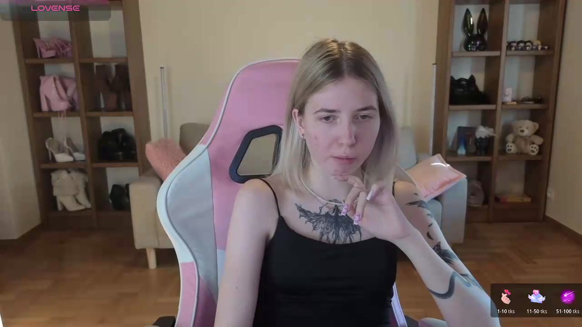 Gallery image thumbnail from Serphelia's myfreecams stream on, 06/08/2026, 18:54 image 5 of 20
