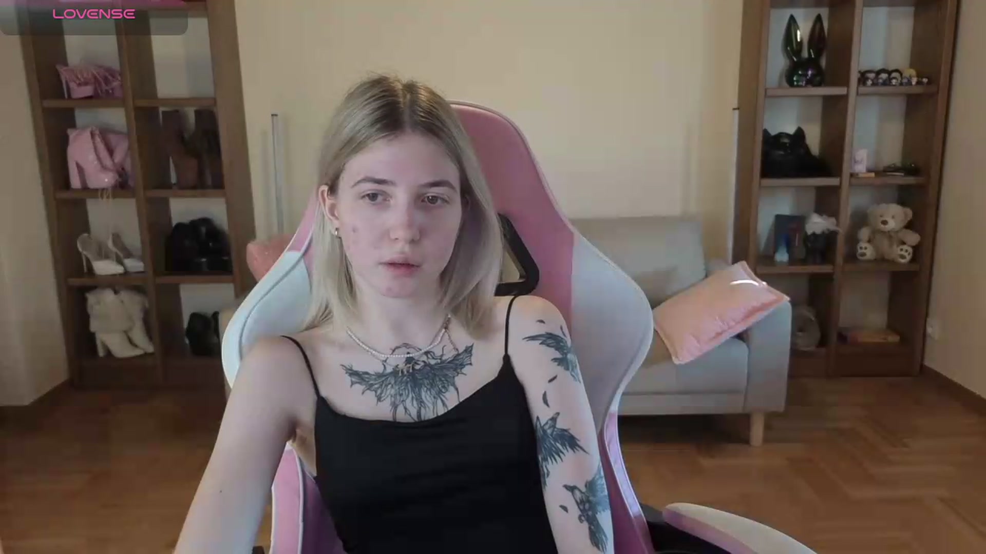 Gallery image thumbnail from Serphelia's myfreecams stream on, 06/08/2026, 18:54 image 4 of 20