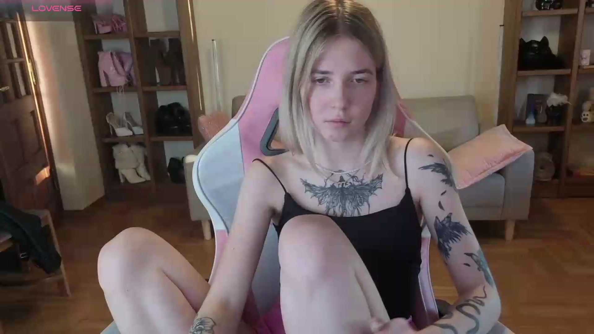Gallery image thumbnail from Serphelia's myfreecams stream on, 06/08/2026, 18:54 image 13 of 20