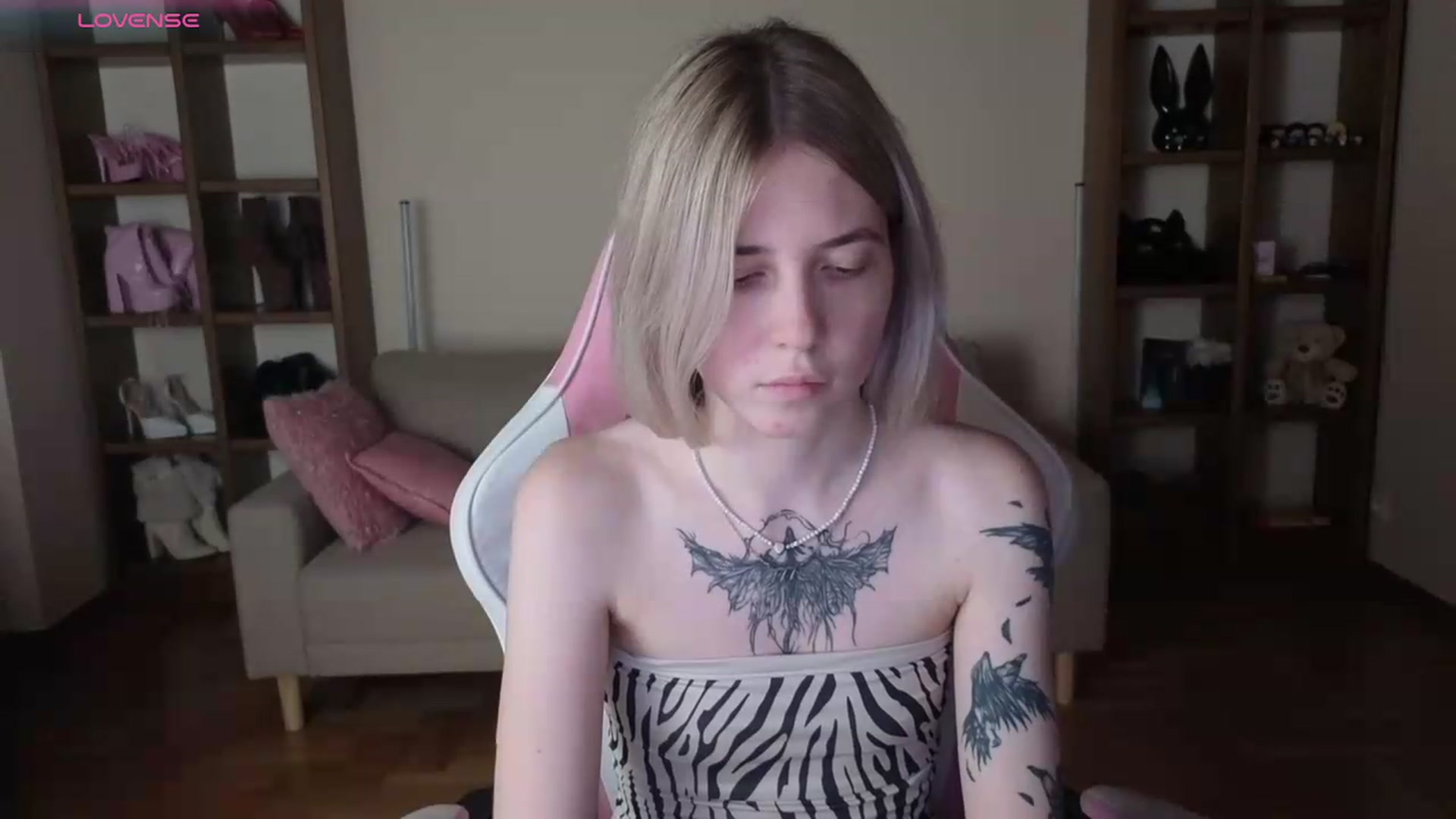 Gallery image thumbnail from Serphelia's myfreecams stream on, 06/09/2026, 19:52 image 10 of 20