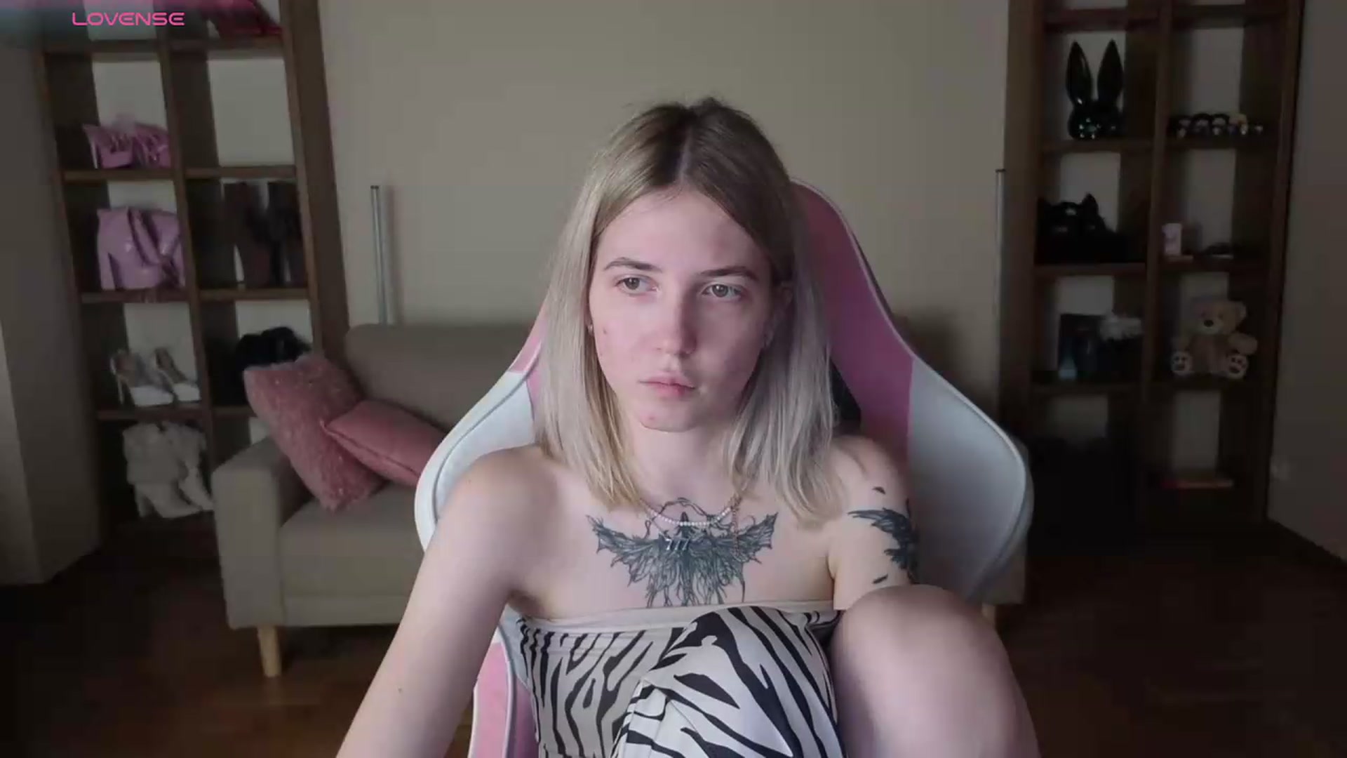 Gallery image thumbnail from Serphelia's myfreecams stream on, 06/09/2026, 19:52 image 4 of 20