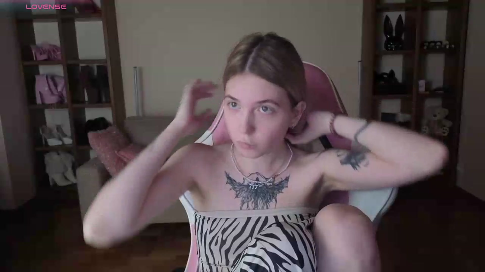 Gallery image thumbnail from Serphelia's myfreecams stream on, 06/09/2026, 19:52 image 8 of 20