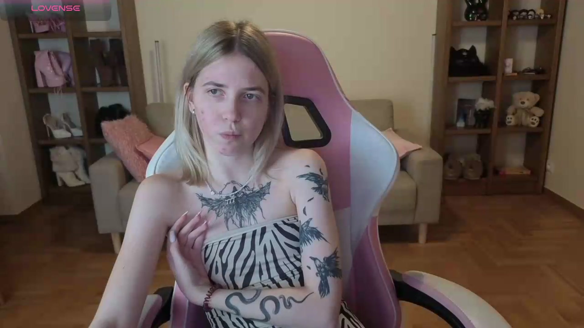 Gallery image thumbnail from Serphelia's myfreecams stream on, 06/09/2026, 22:34 image 8 of 20