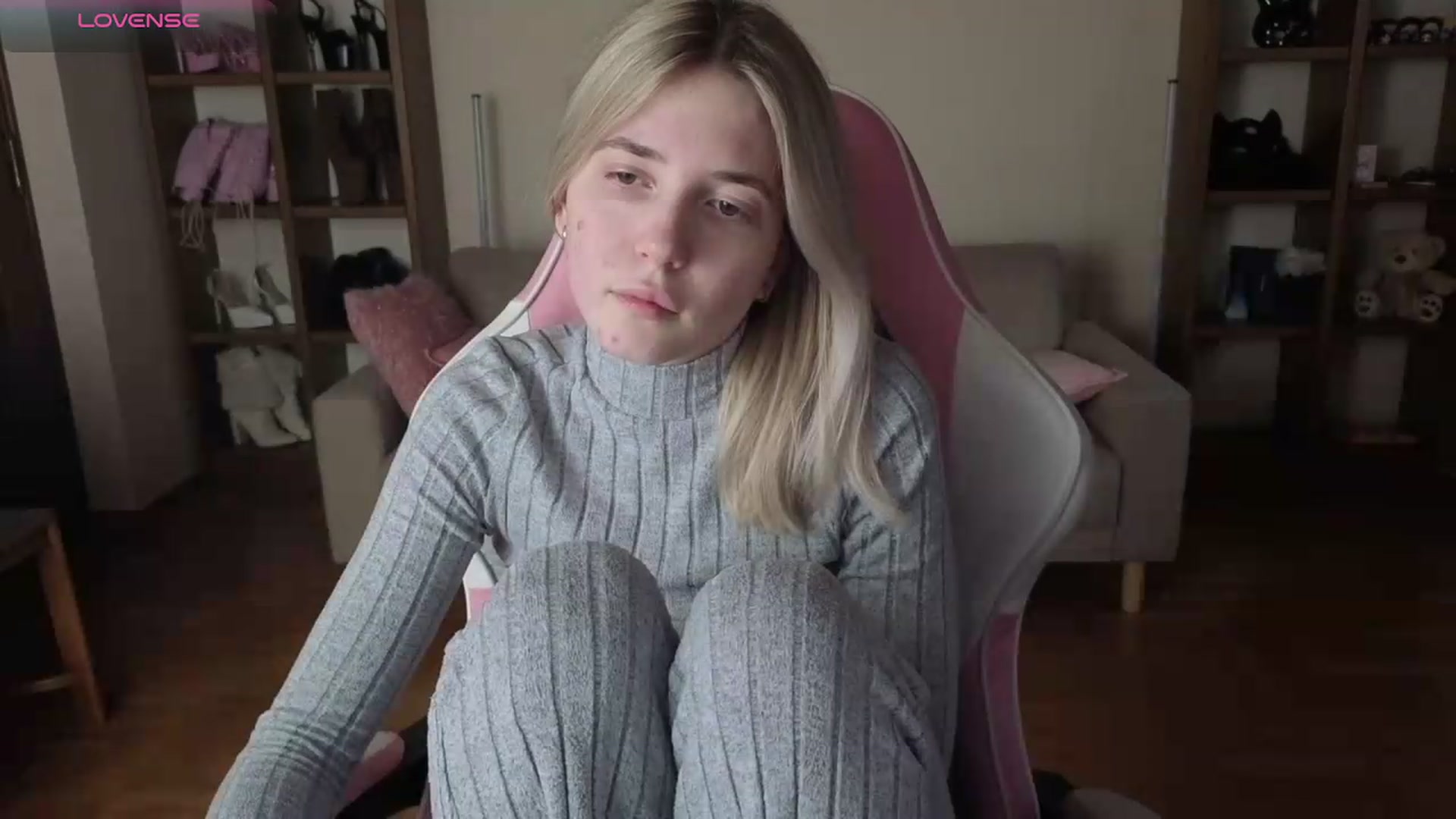 Gallery image thumbnail from Serphelia's myfreecams stream on, 06/11/2026, 19:50 image 8 of 20