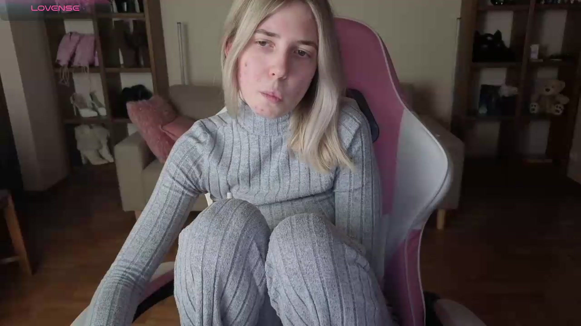 Gallery image thumbnail from Serphelia's myfreecams stream on, 06/11/2026, 19:50 image 12 of 20